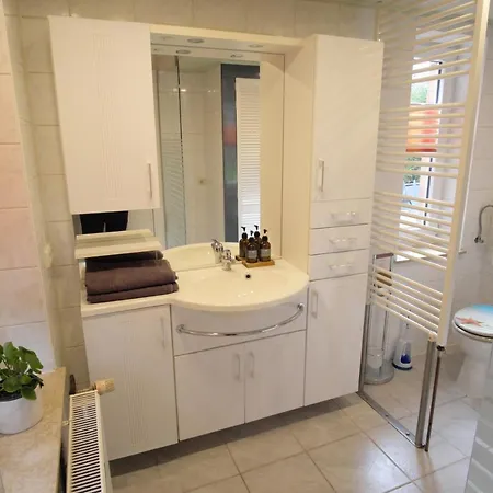 „gruene Hoehle“ In Schwerin *